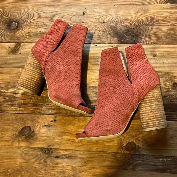 Jeffrey Campbell Oath Suede Croc Ankle Boots - Picture 2 of 14